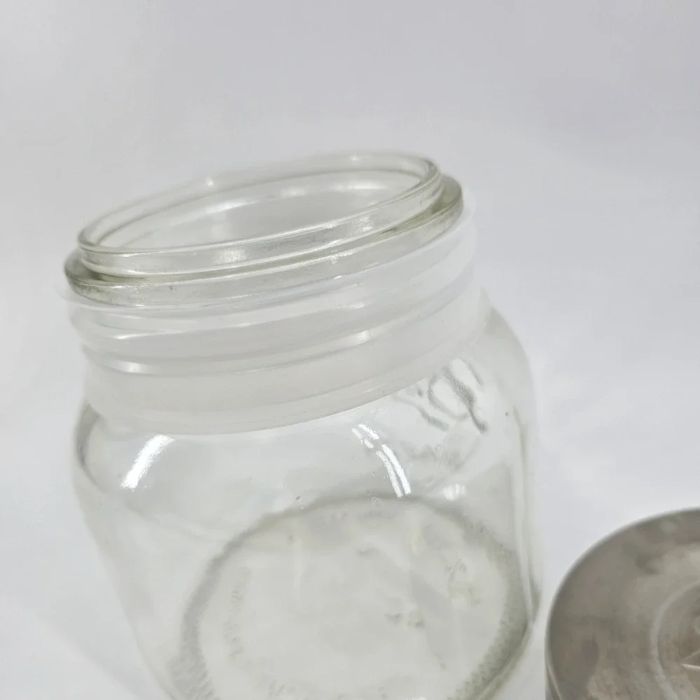 Ball kitchenware capacity material